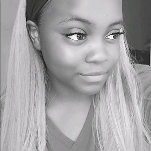 Meet your Posher, Lovely